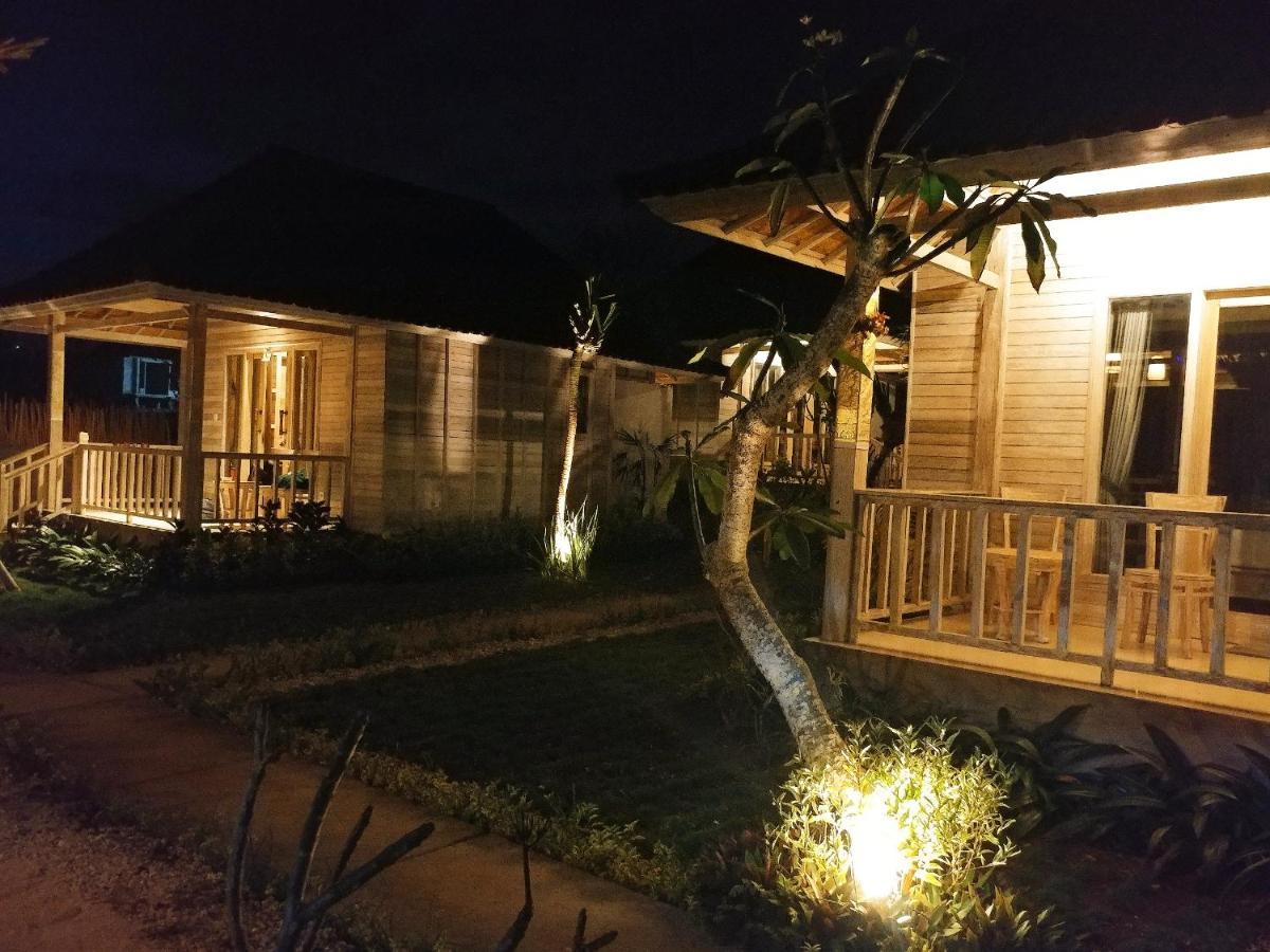 Lebaoh Nusa Cottage Lembongan Exteriör bild