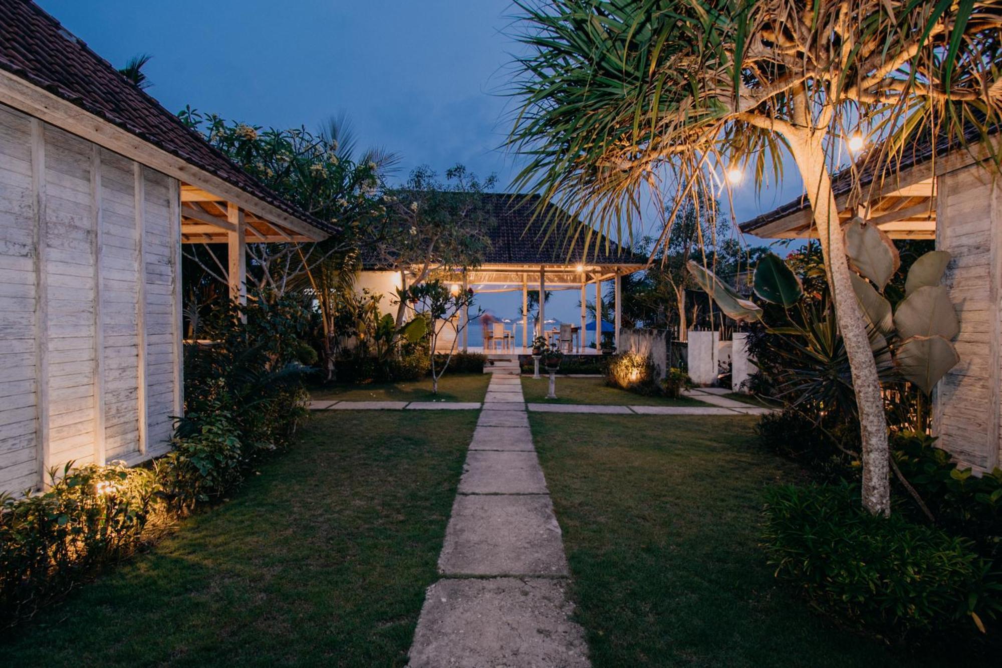 Lebaoh Nusa Cottage Lembongan Exteriör bild